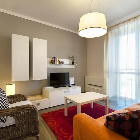 La Lombarda by Stresahome - Centro Storico Stresa