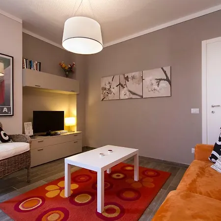 Apartment La Lombarda Centro Storico *