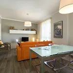 La Lombarda Centro Storico Apartman *