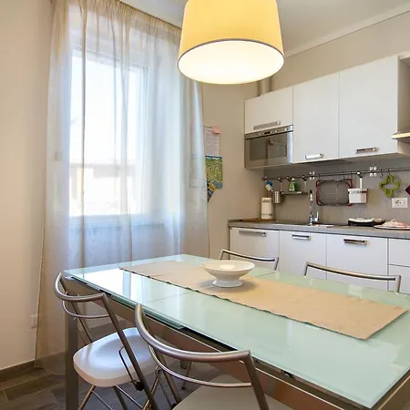 La Lombarda By Stresahome - Centro Storico *