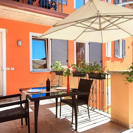 La Lombarda Centro Storico Apartamento Stresa