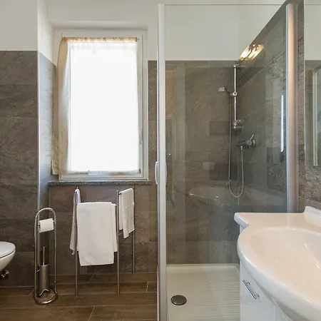 La Lombarda Centro Storico Apartamento *